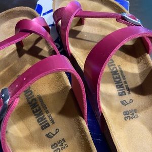 Birkenstock BRAND NEW IN BOX